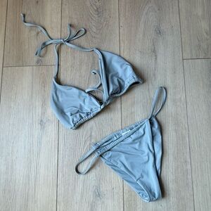 Dippin Daisy’s Gray Super Soft double lined bikini set size M Made in USA